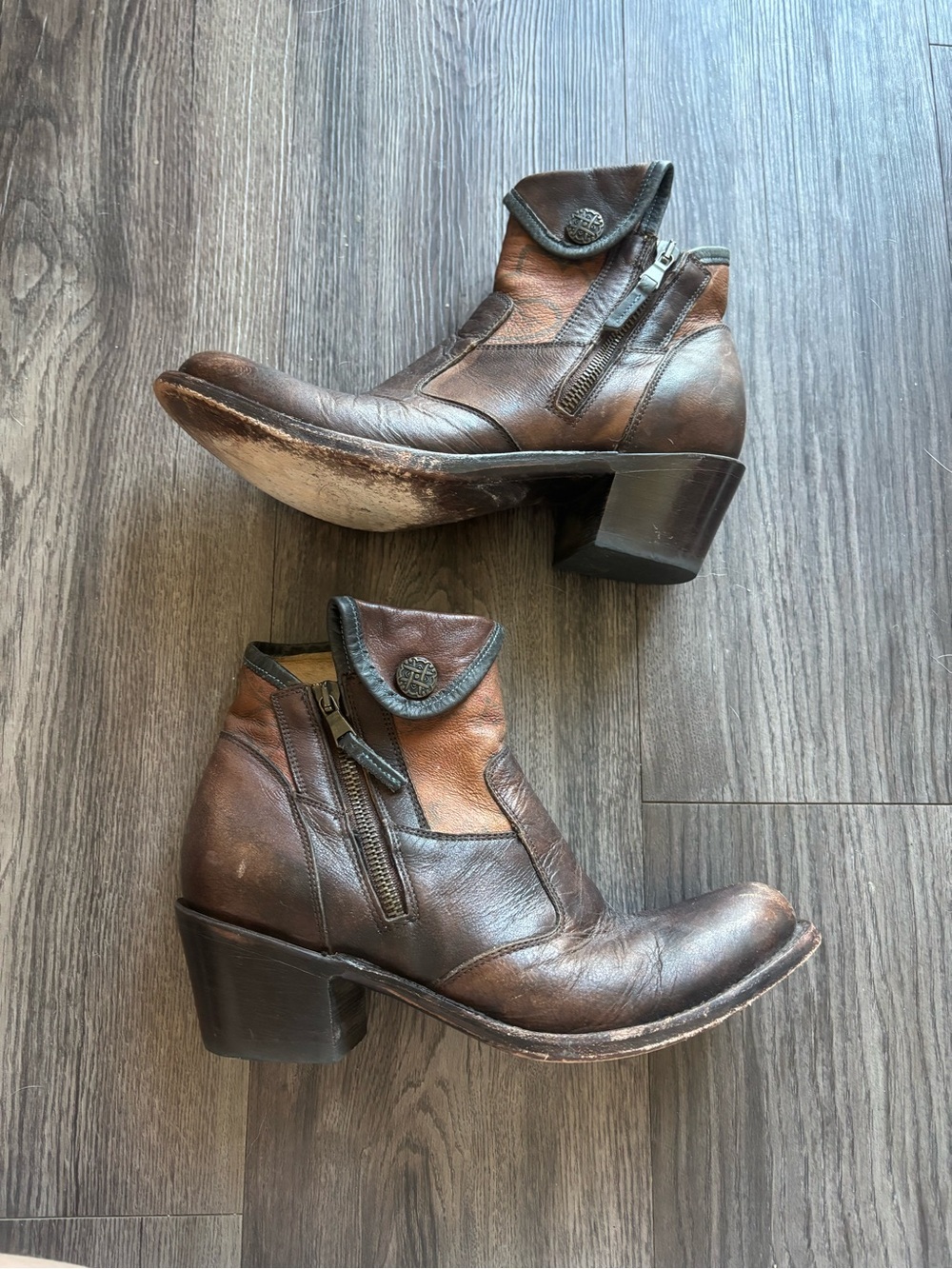 JB Dillion Leather Boot - Picture 5 of 8